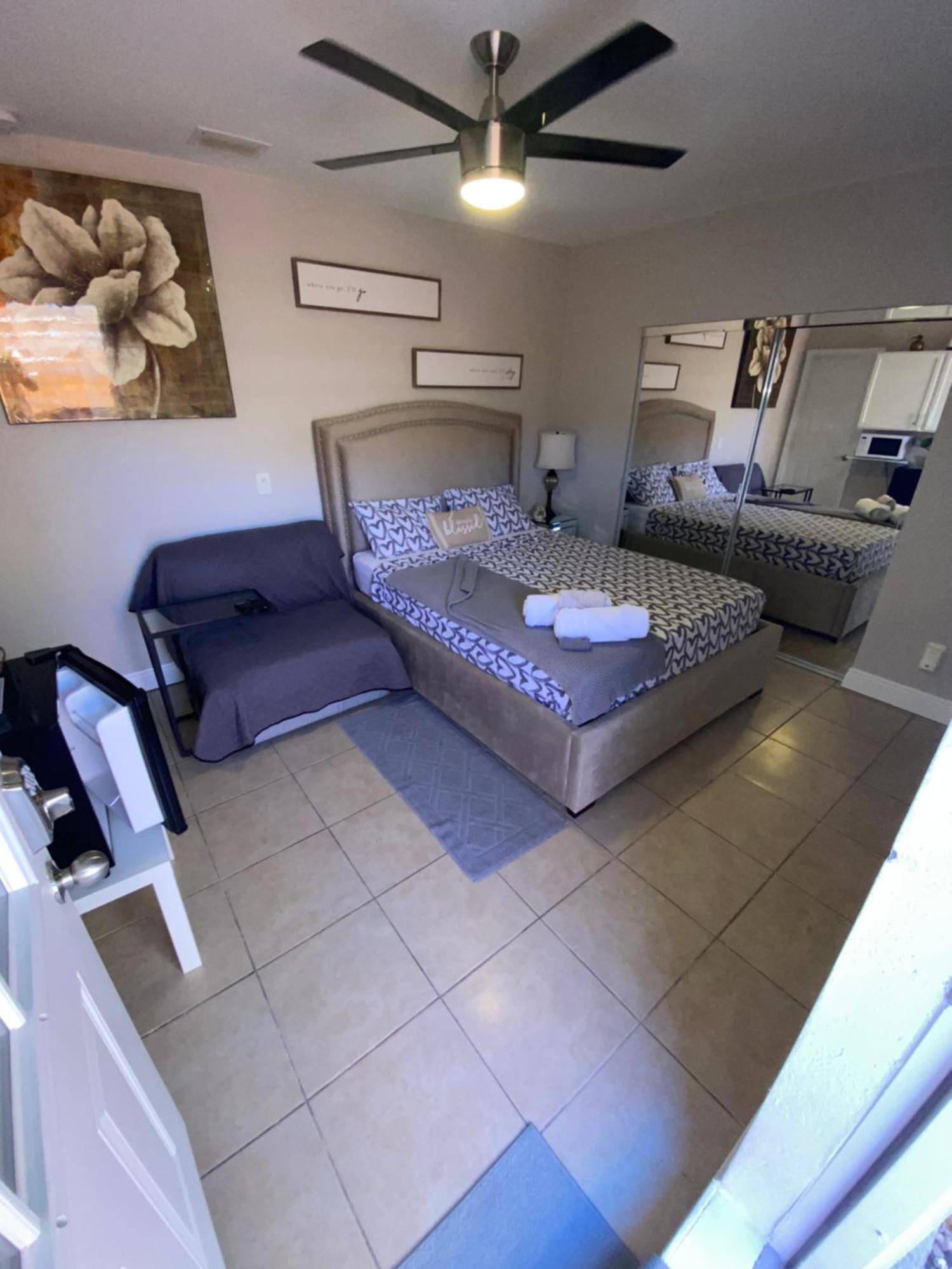 Luxurious Cozy Studio. Tampa Dış mekan fotoğraf